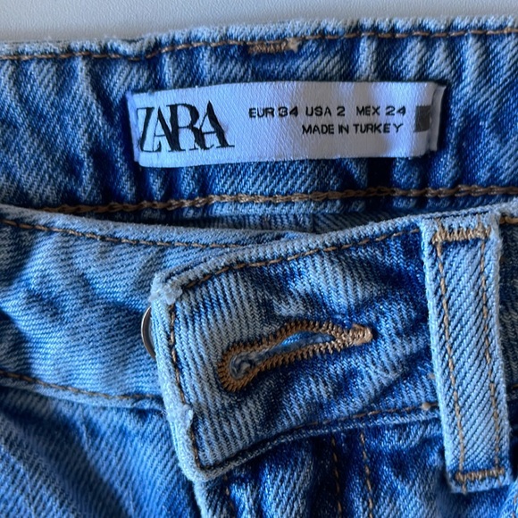 Zara high rise split hem jeans size 2 - Picture 2 of 6